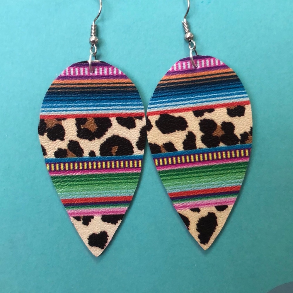 Leather earrings